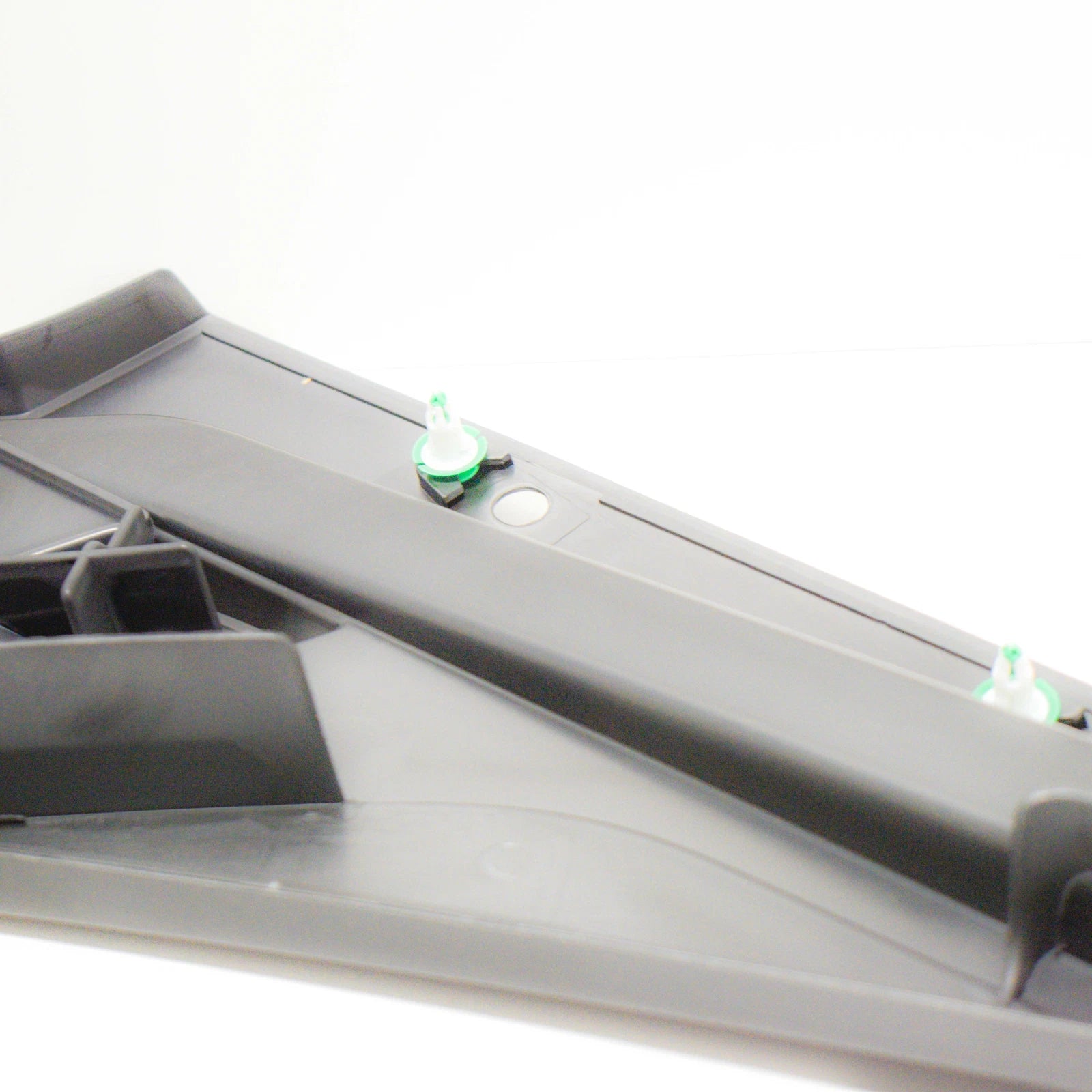 NEW AUDI Q7 4M LEFT UPPER HEADLIGHT COVER 4M0805285A