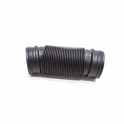 NEW AUDI A3 8V AIR FILTER INTAKE TUBE DUCT 5Q0129618C