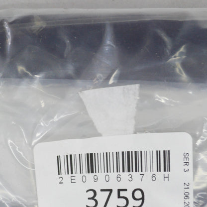 NEW VW CRAFTER 2F REAR RIGHT WING DOOR GROMMET 2E0906376H ORIGINAL