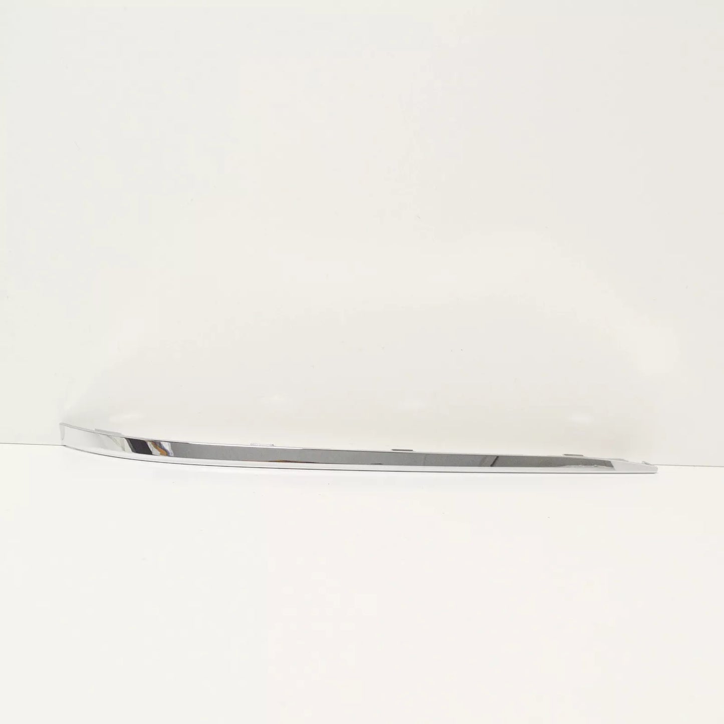 NEW BMW 7 F01 FRONT BUMPER RIGHT MOLDING TRIM 51117295272 7295272 2015 ORIGINAL