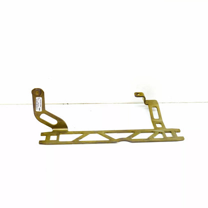 NEW MERCEDES-BENZ E-CLASS W212 LEFT WHEEL ARCH COOLER BRACKET A2125010071