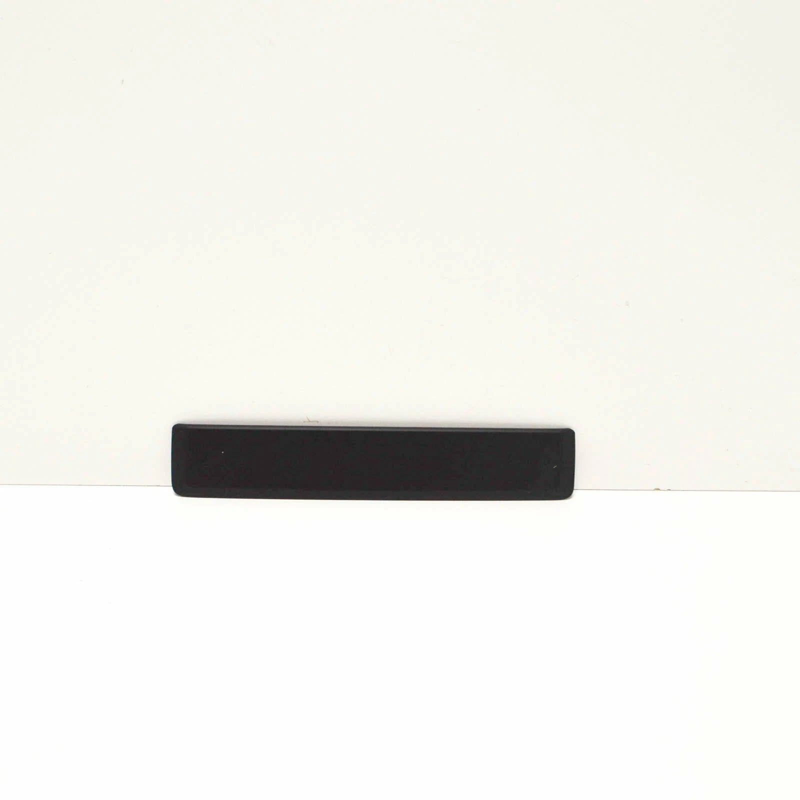 NEW VW TRANSPORTER T6 REAR LID GRIP MOLDING TRIM PLATE 7E0829139 3FZ