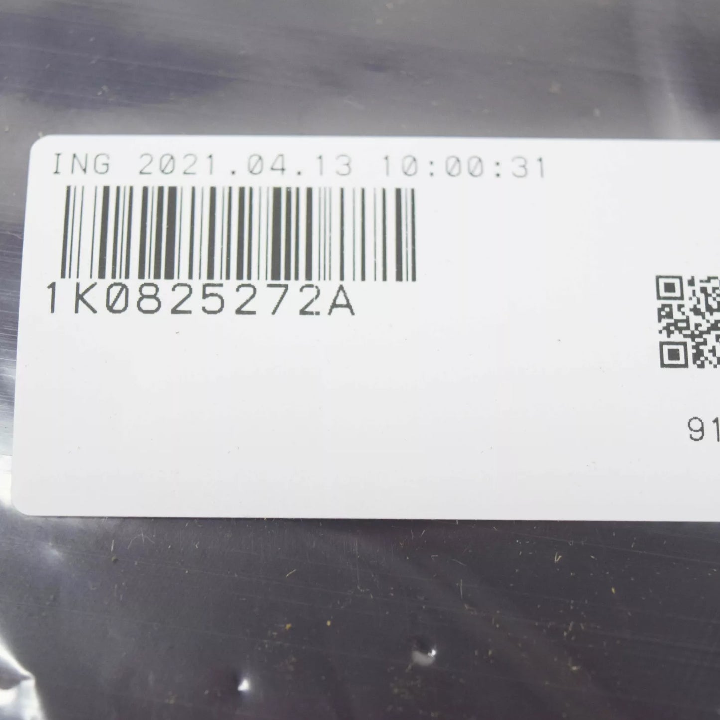 NEW AUDI A3 8P FRONT RIGHT UNDERBODY COVER 1K0825272A ORIGINAL