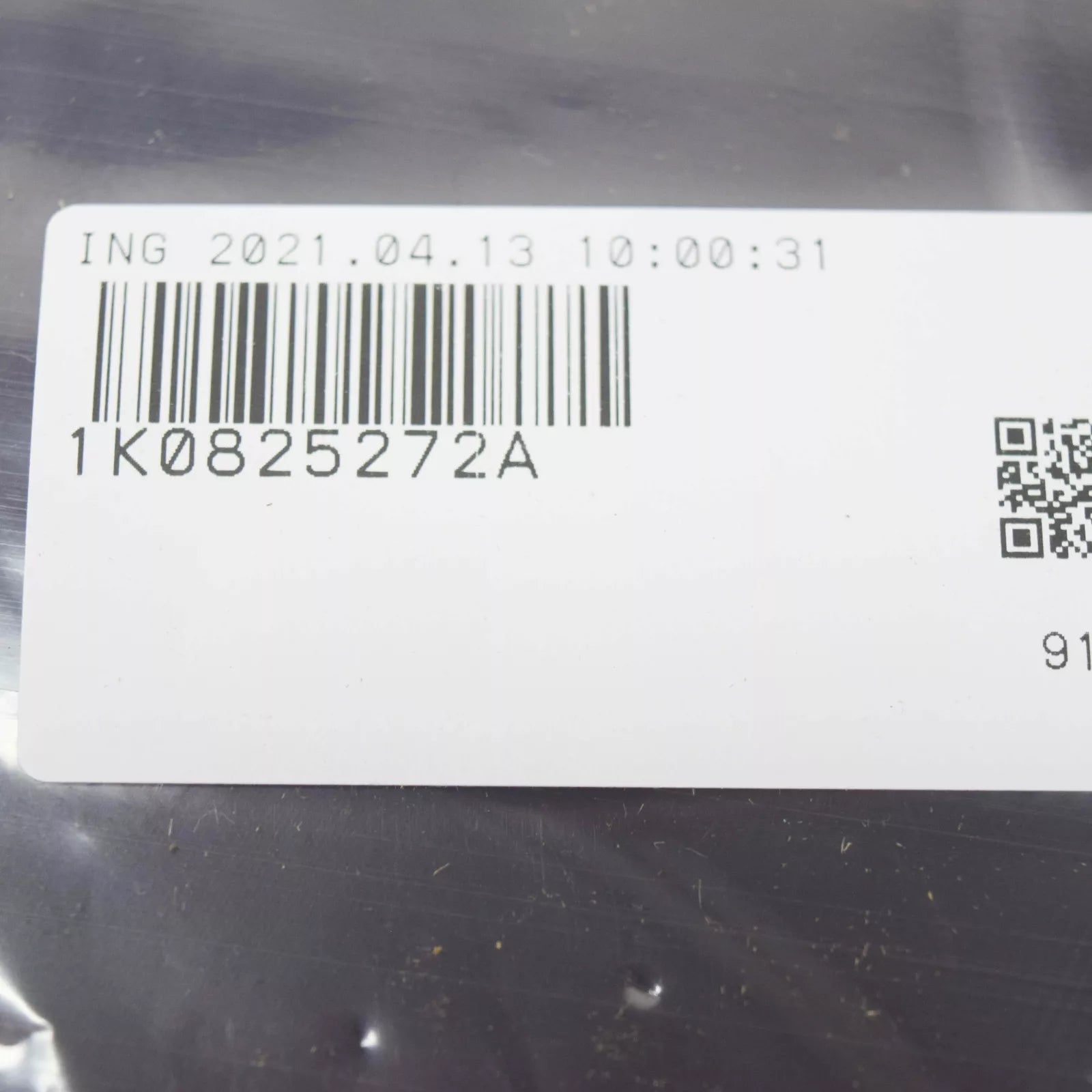 NEW AUDI A3 8P FRONT RIGHT UNDERBODY COVER 1K0825272A ORIGINAL