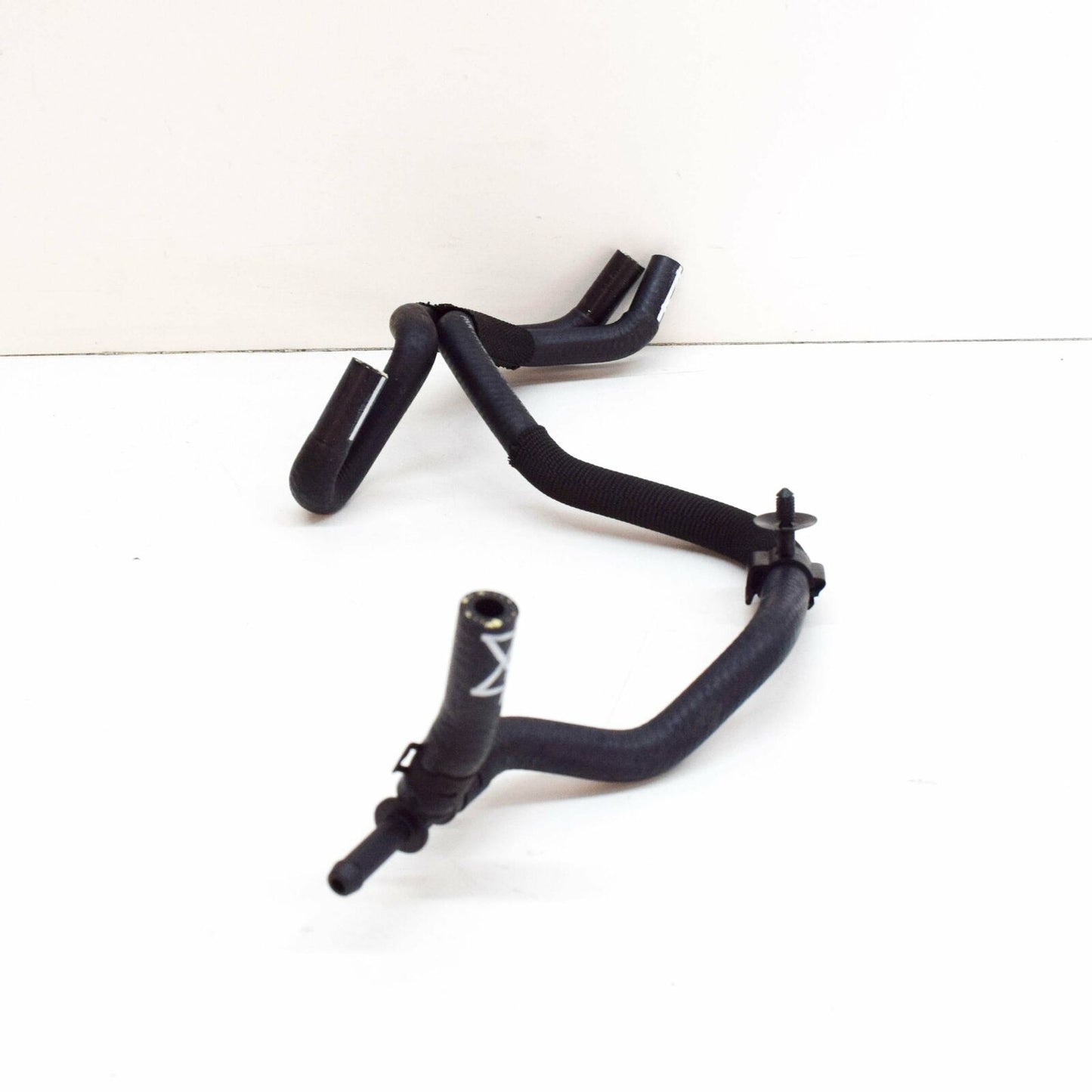 NEW AUDI A3 8P ENGINE COOLANT HOSE 1K0122447FR ORIGINAL