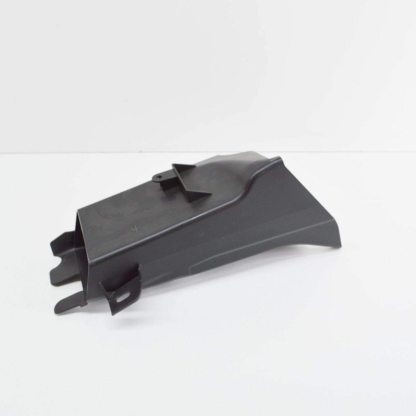 NEW BMW 5 GT F07 LEFT BRAKE AIR DUCT M SPORT 51748049675 8049675 2015 ORIGINAL