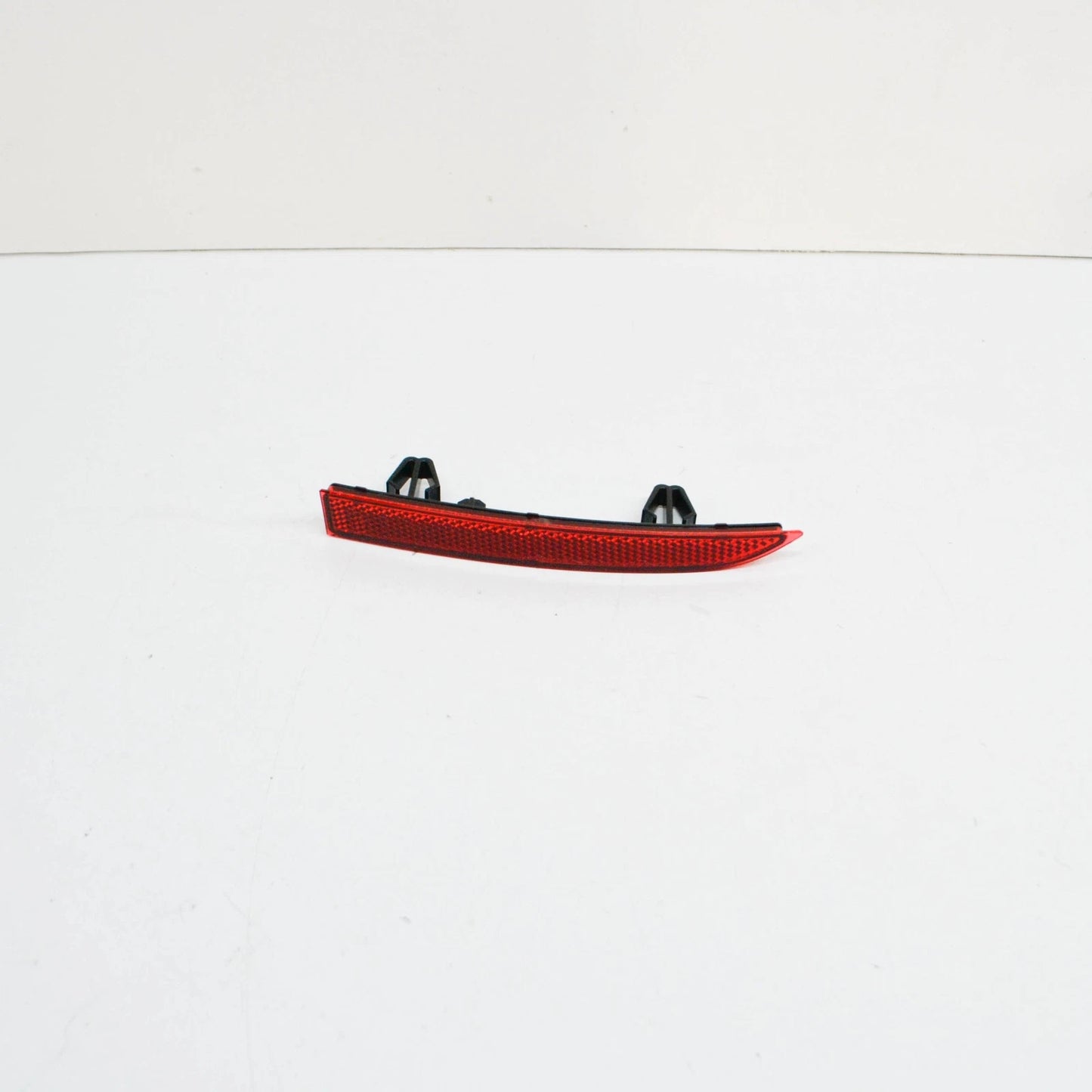 NEW VW ARTEON 3H REAR RIGHT OUTER BUMPER REFLECTOR 3G8945106