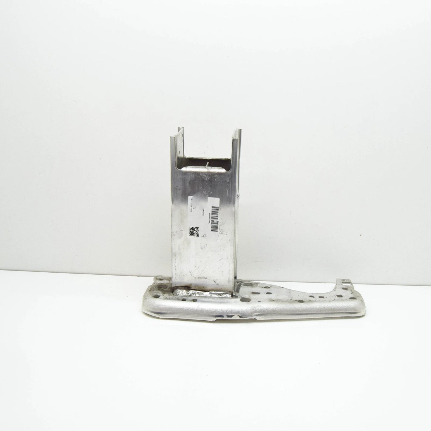 NEW AUDI A6 AVANT C7 FRONT RIGHT BUMPER IMPACT BAR BRACKET 4G0807134C ORIGINAL