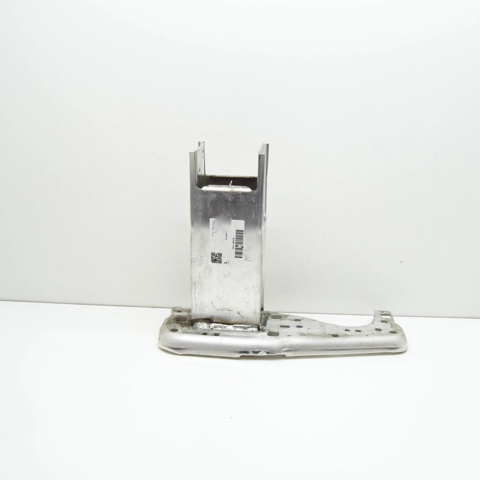 NEW AUDI A6 AVANT C7 FRONT RIGHT BUMPER IMPACT BAR BRACKET 4G0807134C ORIGINAL