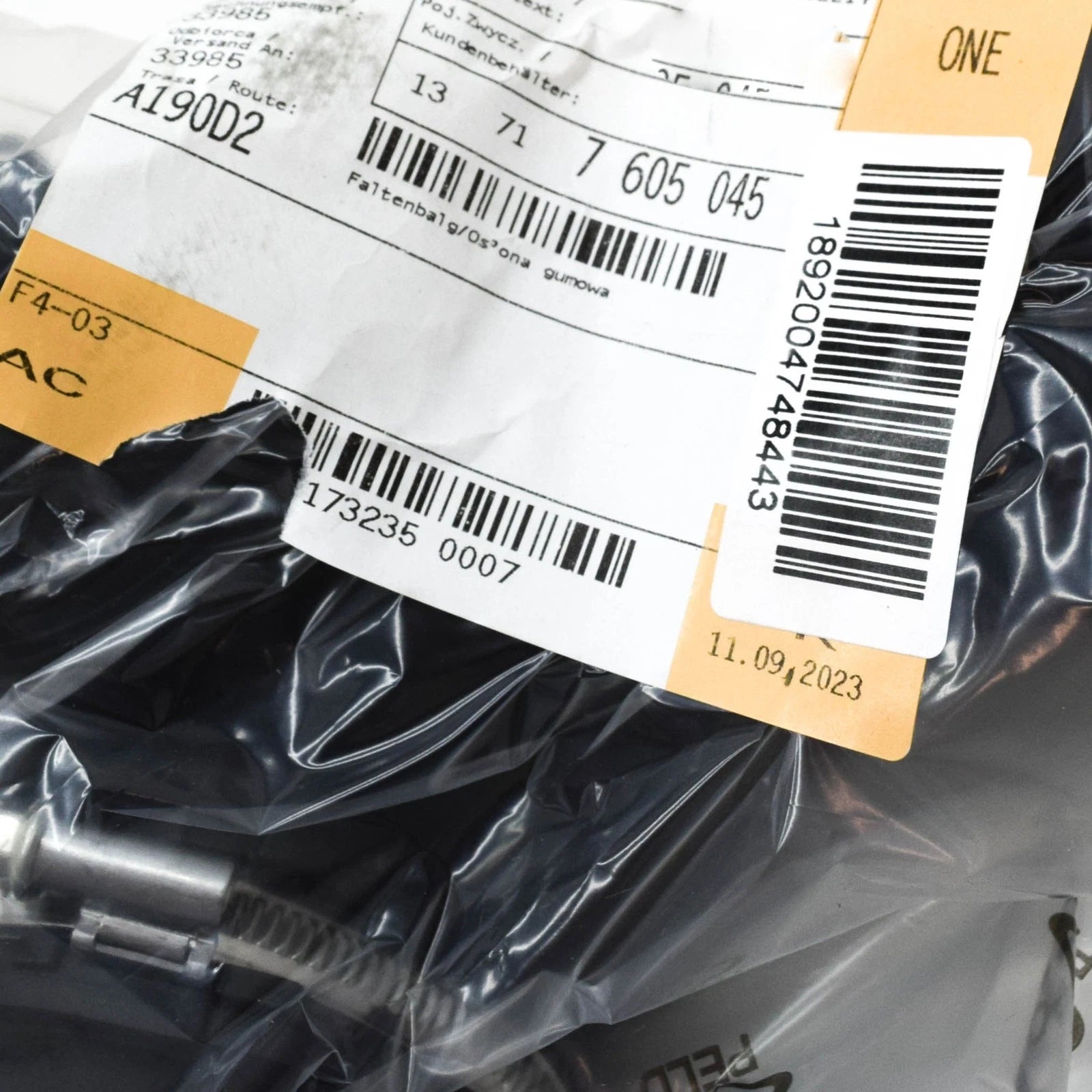 NEW BMW 3 F30 2.0I 135KW AIR INTAKE PIPE HOSE 13717605045 2015 ORIGINAL