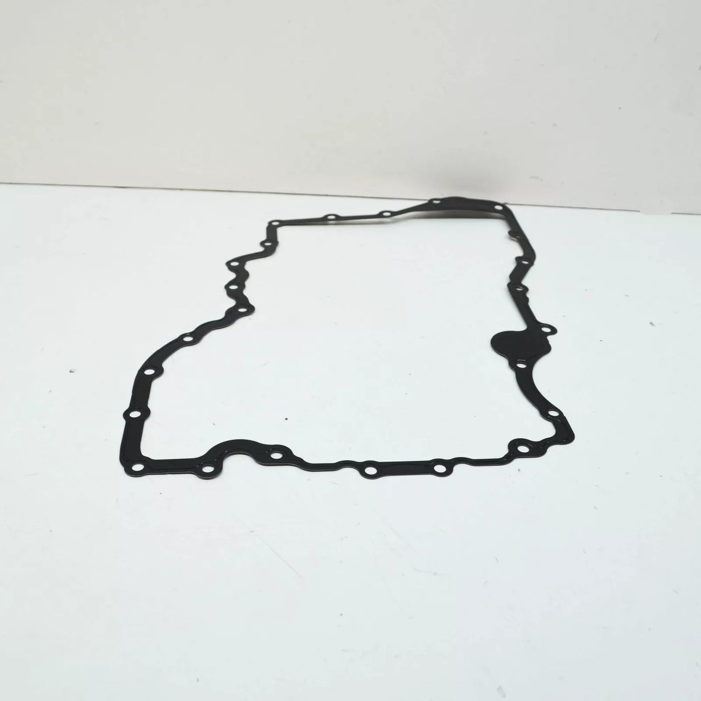 NEW BMW M5 F90 LOWER ENGINE OIL PAN SUMP GASKET 11137852272 ORIGINAL