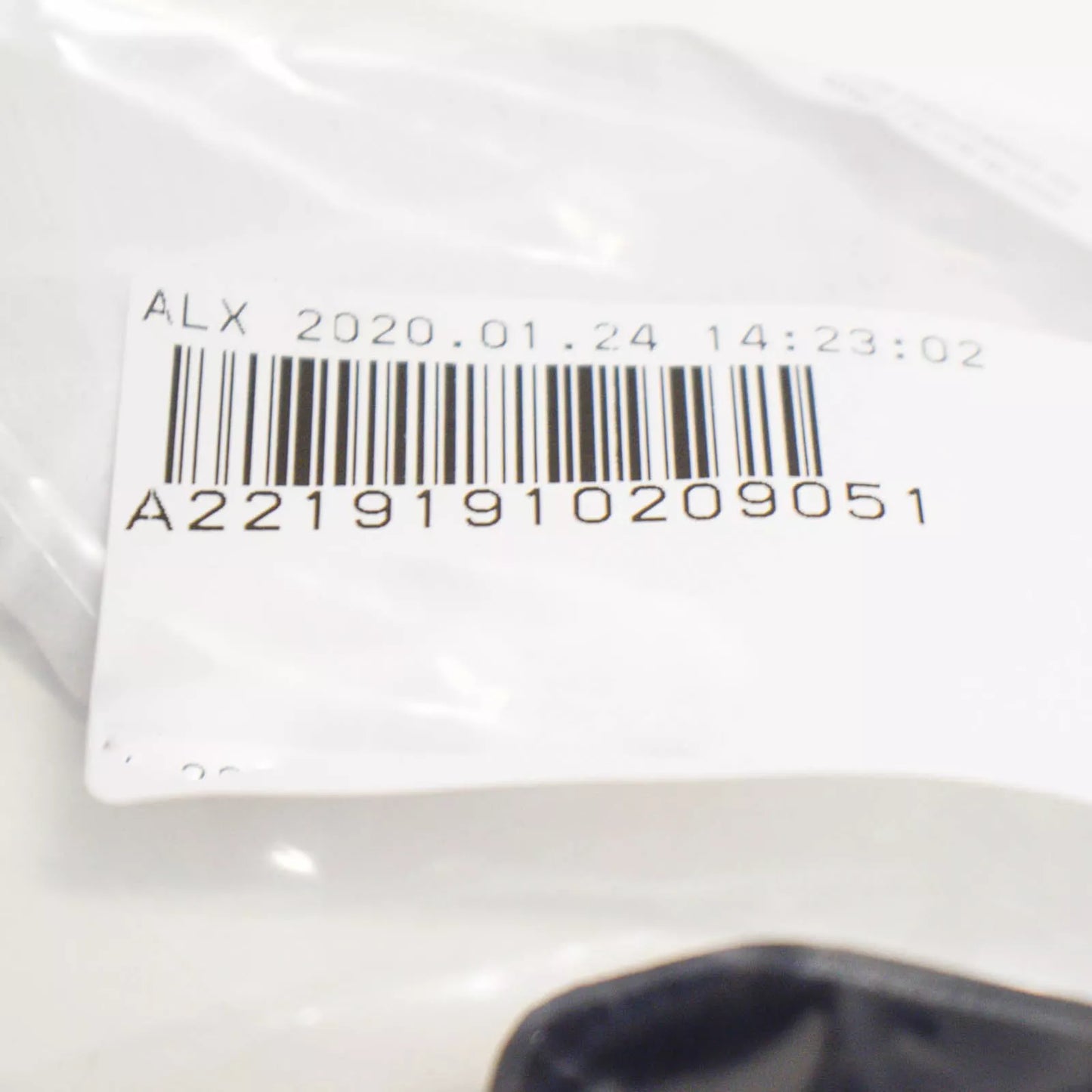 NEW MB S W221 FRONT SEAT REAR RIGHT INSIDE COVER A22191910209051 ORIGINAL