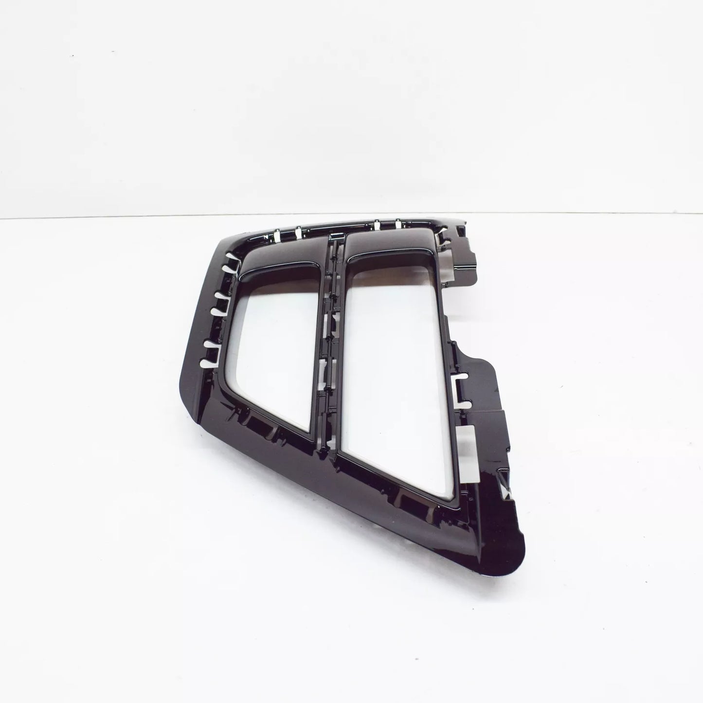 NEW VW GOLF MK7 FRONT BUMPER LOWER RIGHT GRILLE 5G0853666H041 2015