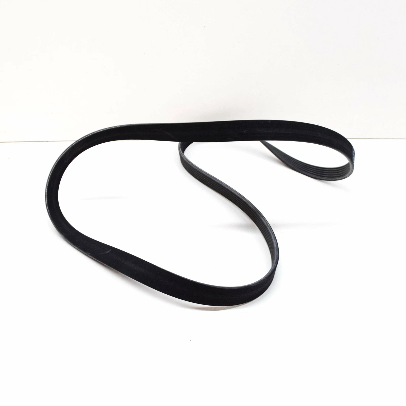 NEW VOLKSWAGEN TRANSPORTER T6 POLY RIBBED V-BELT 03L903137H ORIGINAL