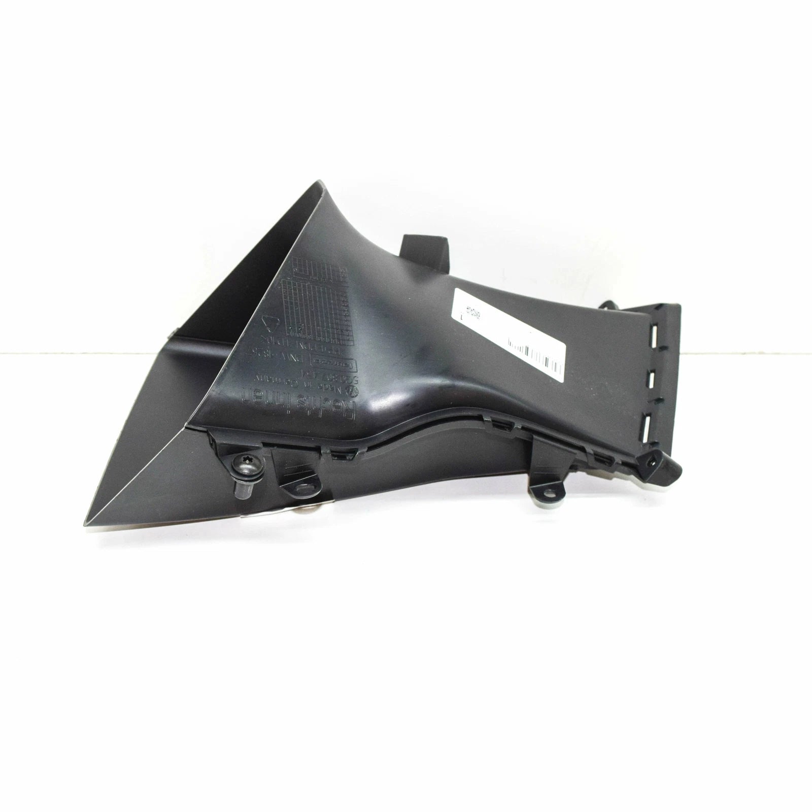 NEW VW GOLF MK7 FRONT RIGHT AIR GUIDE CHANNEL 5G08074069B9