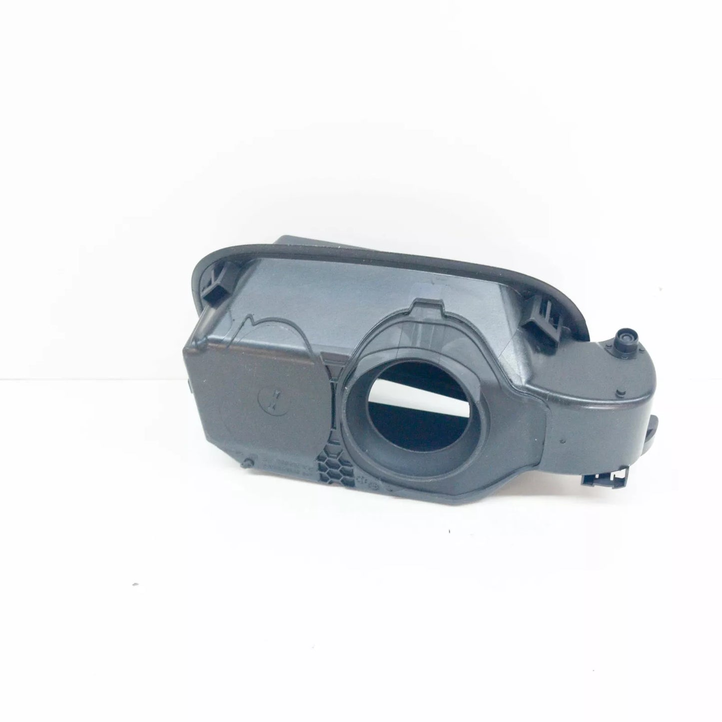 NEW MB GLC X253 REAR FUEL TANK FILLER RECESS A2536305902