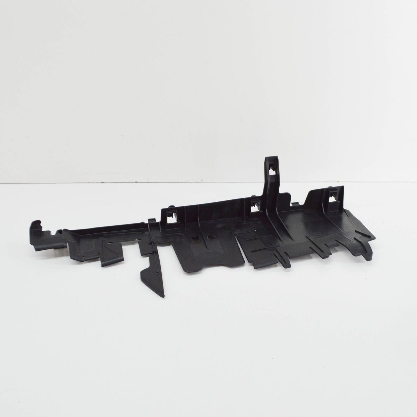 NEW VOLKSWAGEN JETTA A6 RADIATOR LEFT AIR GUIDE 5C6121283J ORIGINAL