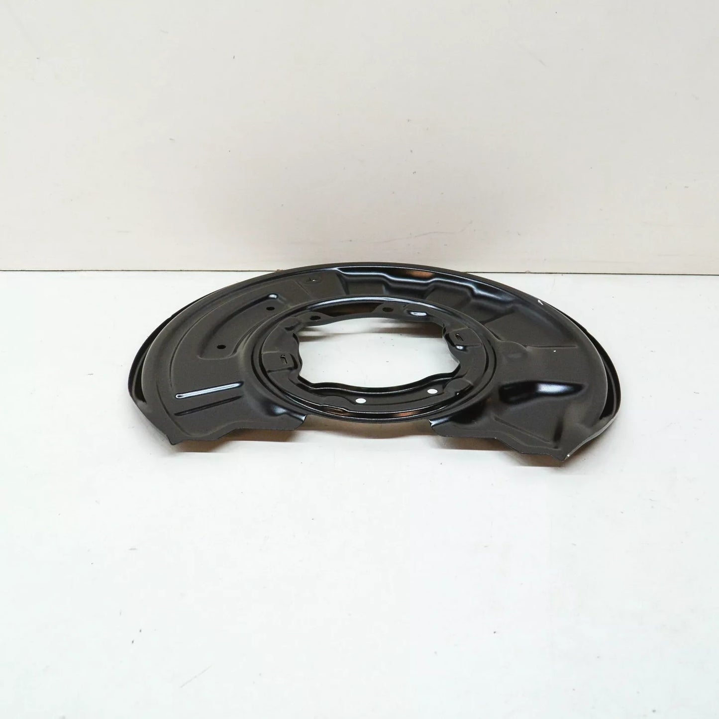 NEW MB C-CLASS W204 REAR LEFT BRAKE PROTECTION PLATE A2044211720 ORIGINAL