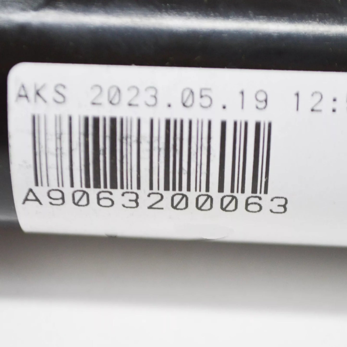 NEW MERCEDES-BENZ SPRINTER 906 REAR AXLE SPRING SHACKLE A9063200063 ORIGINAL