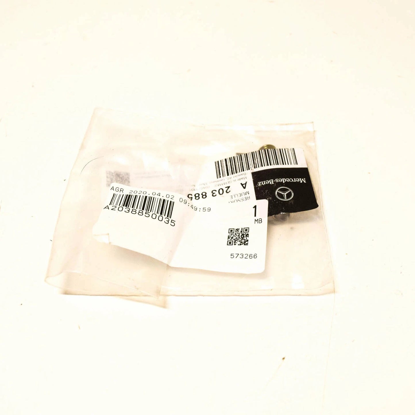 NEW MERCEDES-BENZ C-CLASS W203 HEADLIGHT WASHER COVER SPRING A2038850035