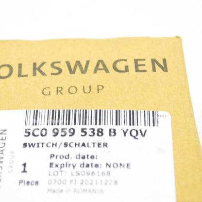 NEW VW JETTA III 1K MK3 RIGHT STEERING WHEEL RADIO SWITCH 5C0959538BYQV ORIGINAL
