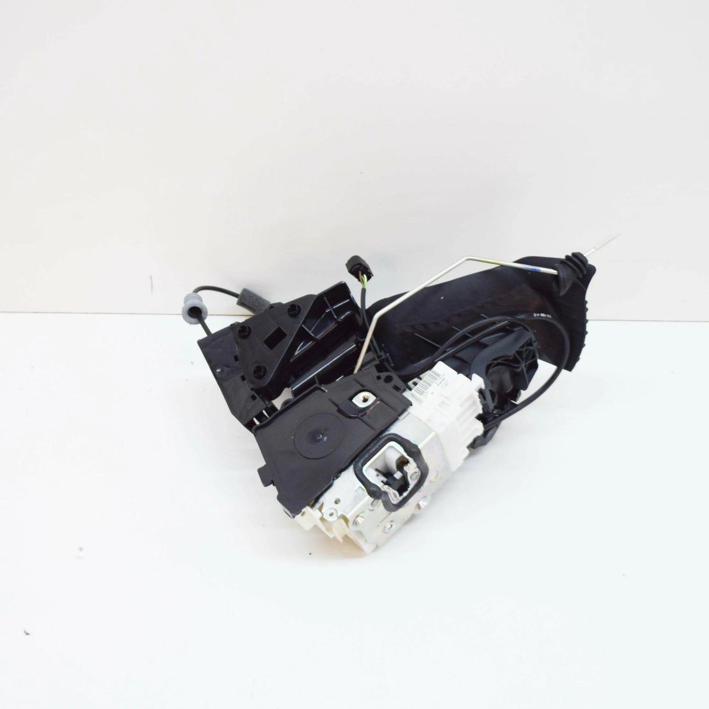 NEW MERCEDES-BENZ ML W164 FRONT RIGHT DOOR LOCK RHD A1647201635 ORIGINAL