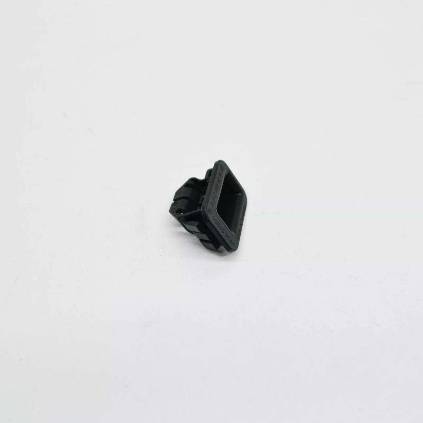 NEW MERCEDES-BENZ S W222 FRONT CENTRAL STIFFENING BRACKET A2228890214 ORIGINAL