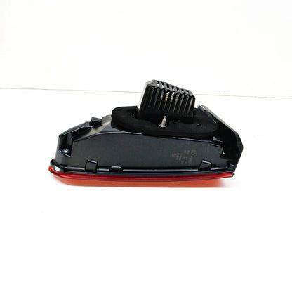 NEW VOLKSWAGEN TOURAN 5T REAR RIGHT TAILGATE TAILLIGHT LED 5TA945308B ORIGINAL