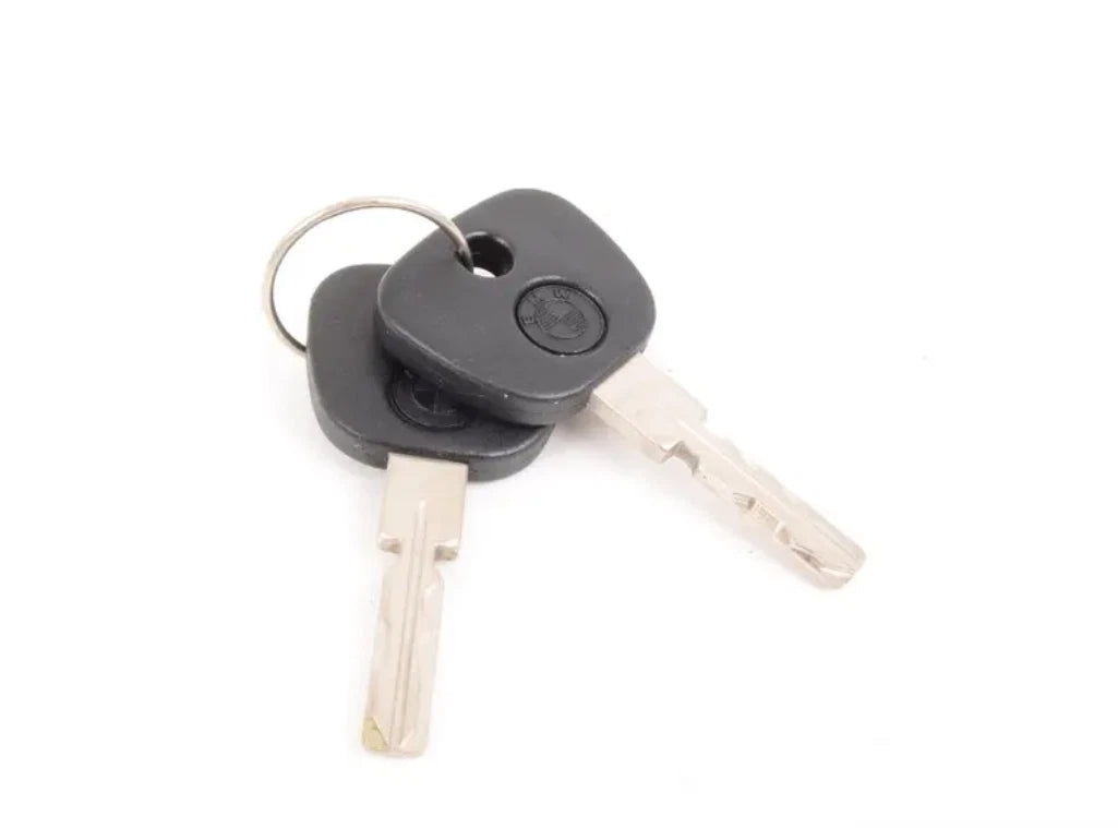 NEW BMW Z3 COUPE E36 FRONT LEFT EXTERIOR DOOR HANDLE 8401625 51218401625