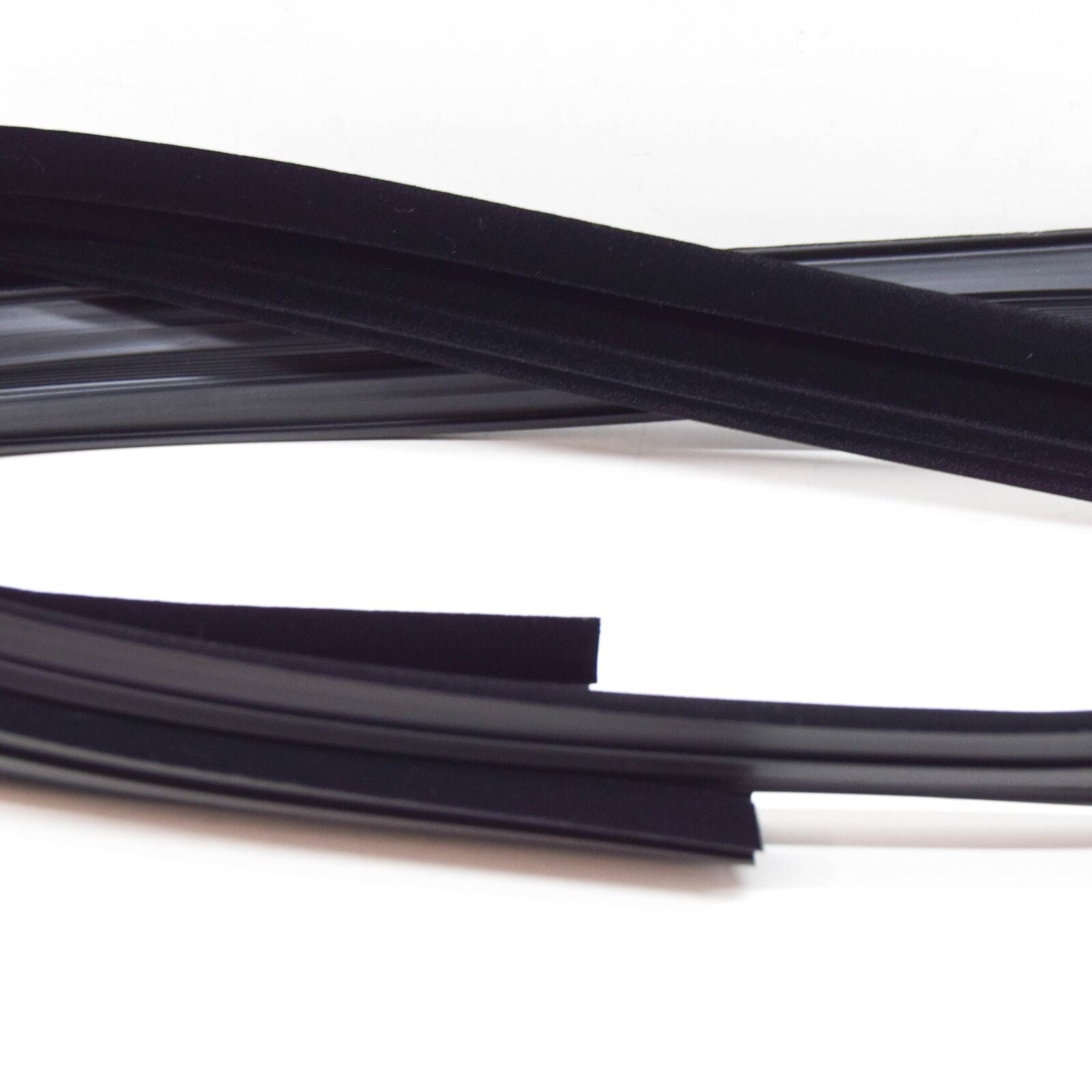 NEW MERCEDES-BENZ E W210 FRONT RIGHT WINDOW GUIDE RAIL A2107251025 ORIGINAL