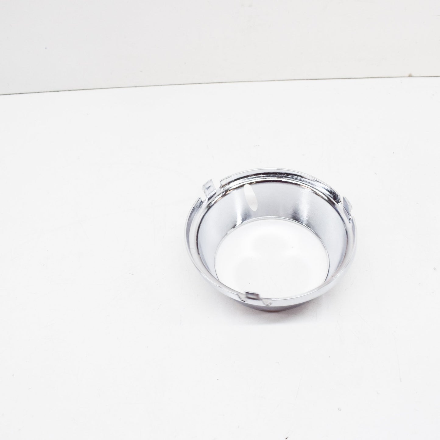 NEW MERCEDES-BENZ C-CLASS W204 FRONT RIGHT FOG LIGHT TRIM A2048851874 ORIGINAL