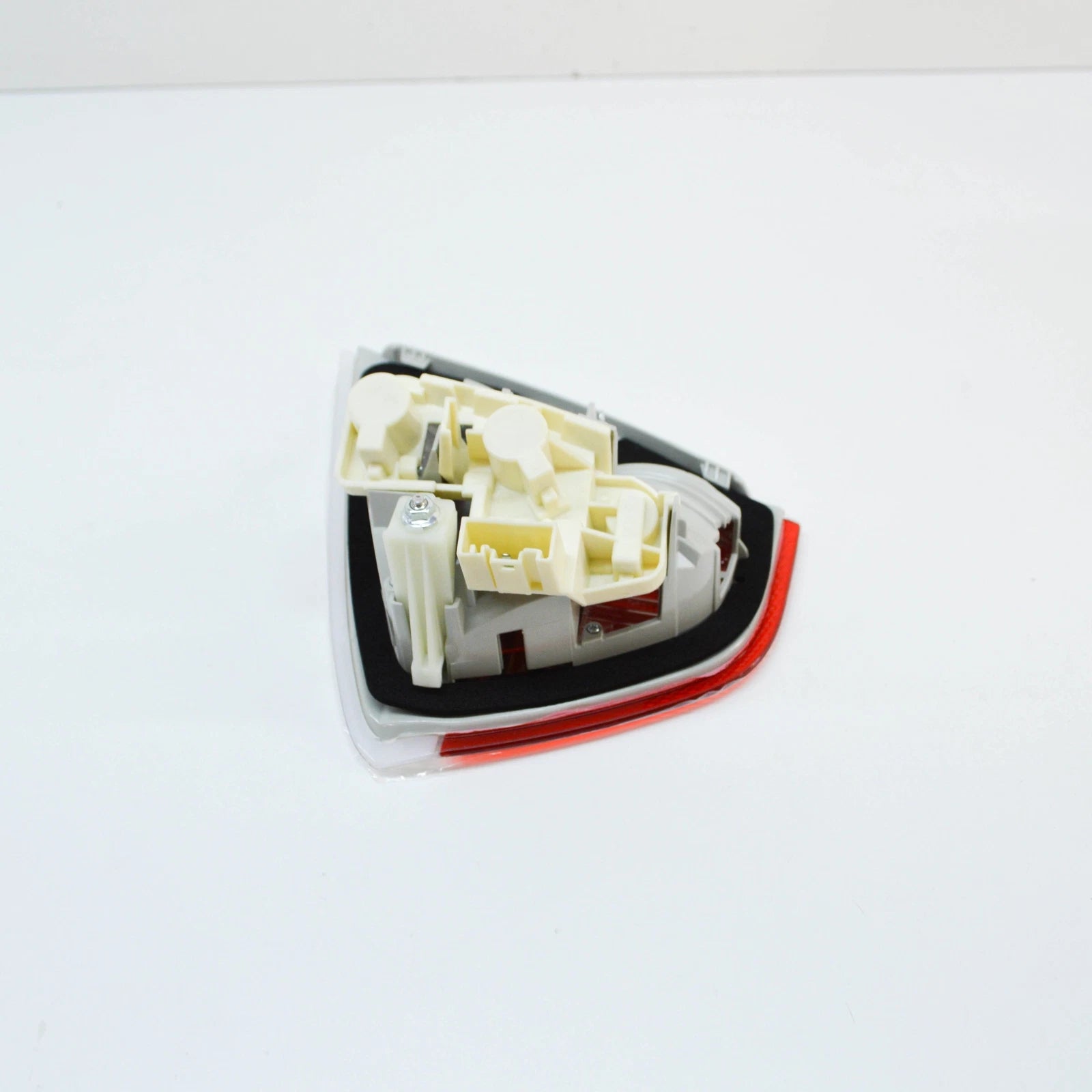 NEW BMW 3 E90 REAR TAILGATE LEFT TAILLIGHT 63216937459 6937459 ORIGINAL