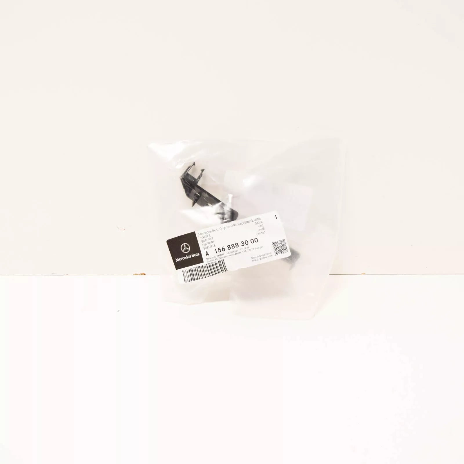 NEW MERCEDES BENZ GLA X156 FRONT CAMERA BRACKET A1568883000 ORIGINAL