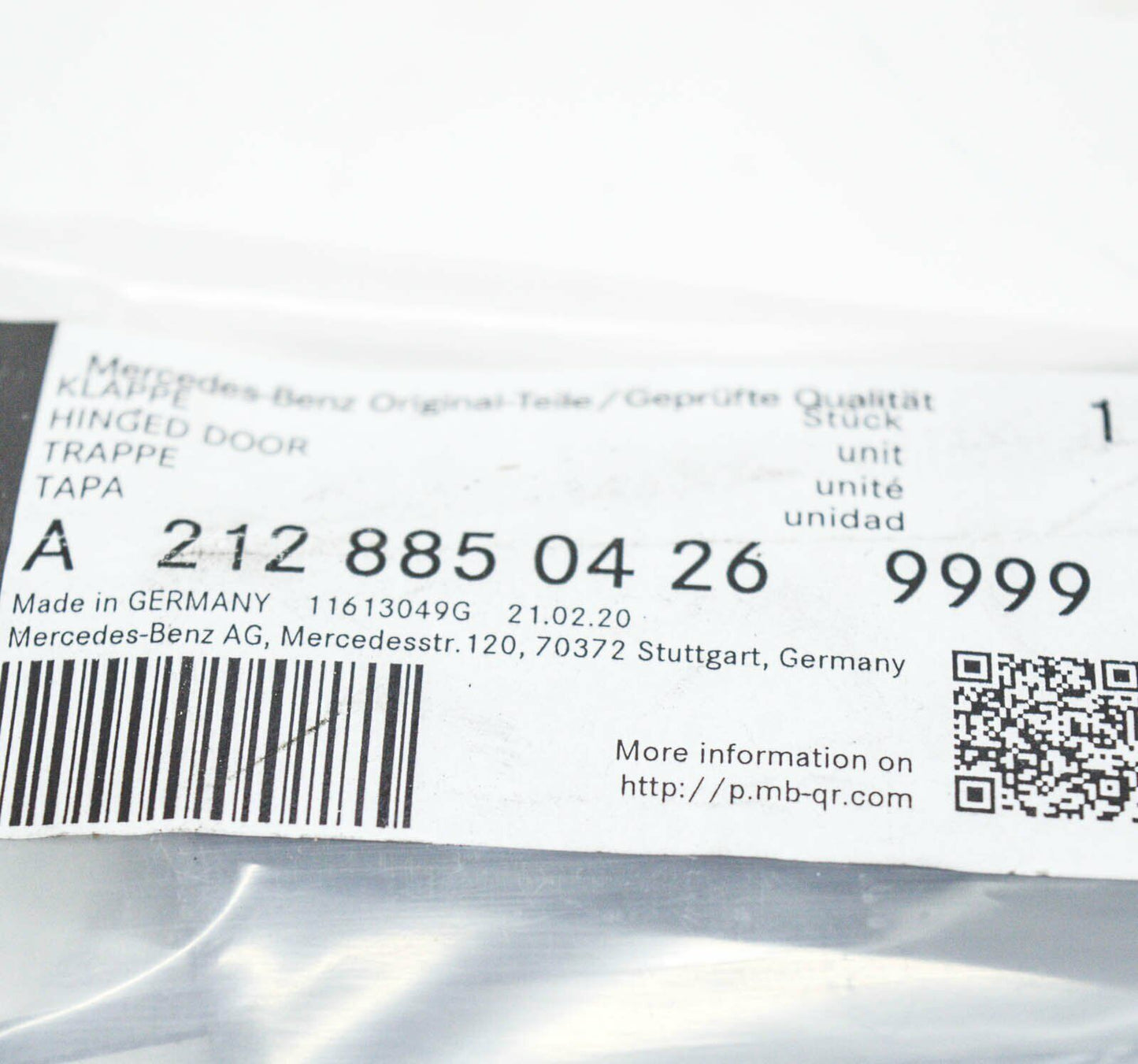 NEW MB E-CLASS W212 REAR BUMPER TOW HOOK CAP A21288504269999 ORIGINAL