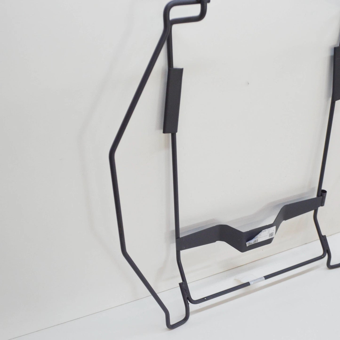 NEW MB SPRINTER W906 SPARE WHEEL CARRIER MOUNTING BRACKET A9064001141 ORIGINAL