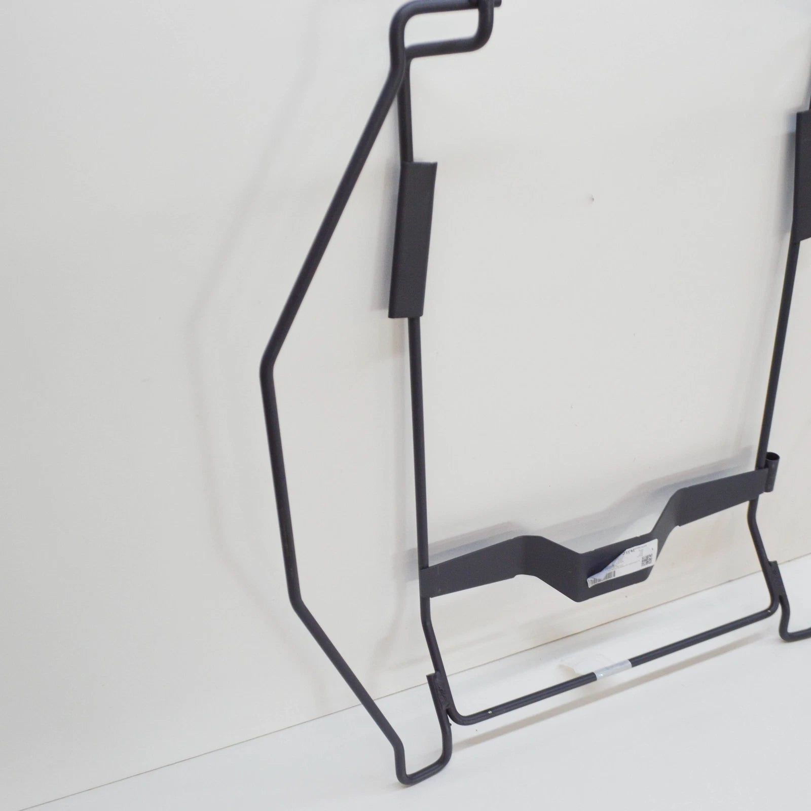 NEW MB SPRINTER W906 SPARE WHEEL CARRIER MOUNTING BRACKET A9064001141 ORIGINAL