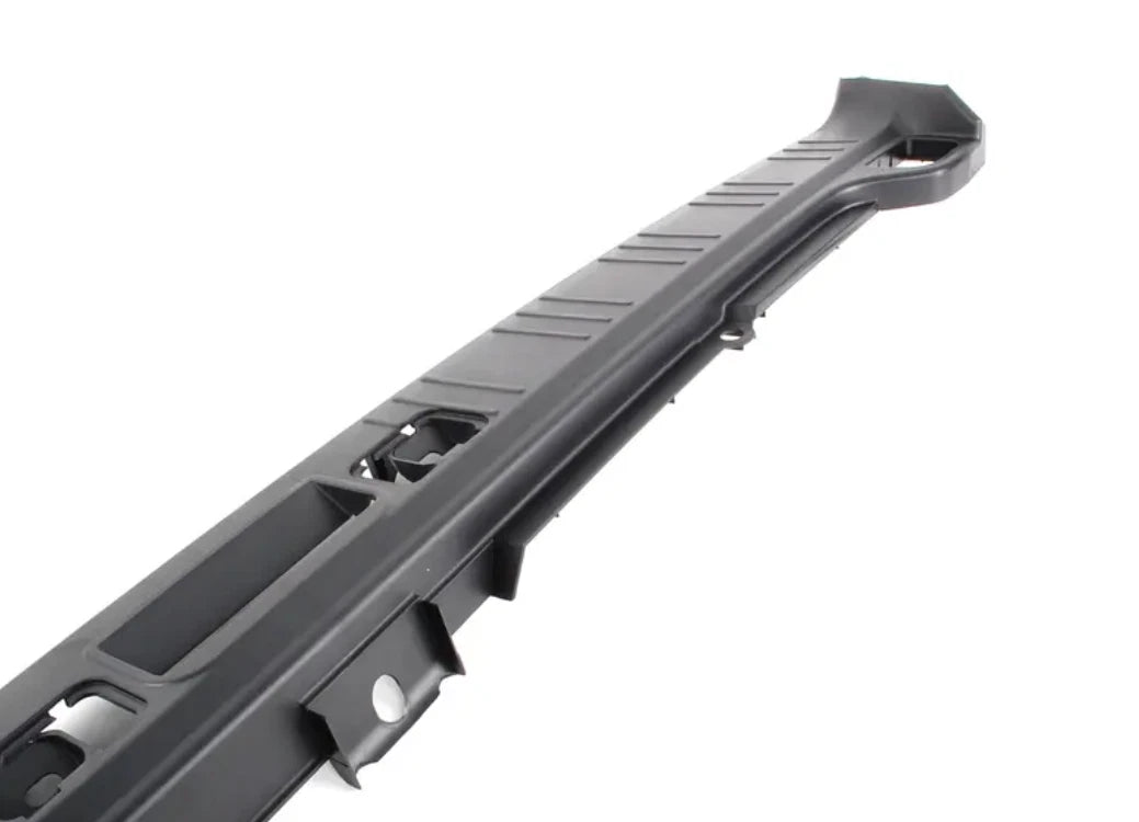 NEW BMW 5 E39 TRUNK LOCK TRIM 51478185232 8185232 ORIGINAL