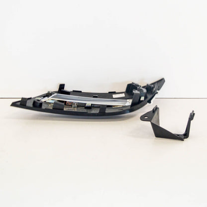 NEW MERCEDES BENZ ML W164 FRONT BUMPER RIGHT GRILLE COVER A1648802024 ORIGINAL