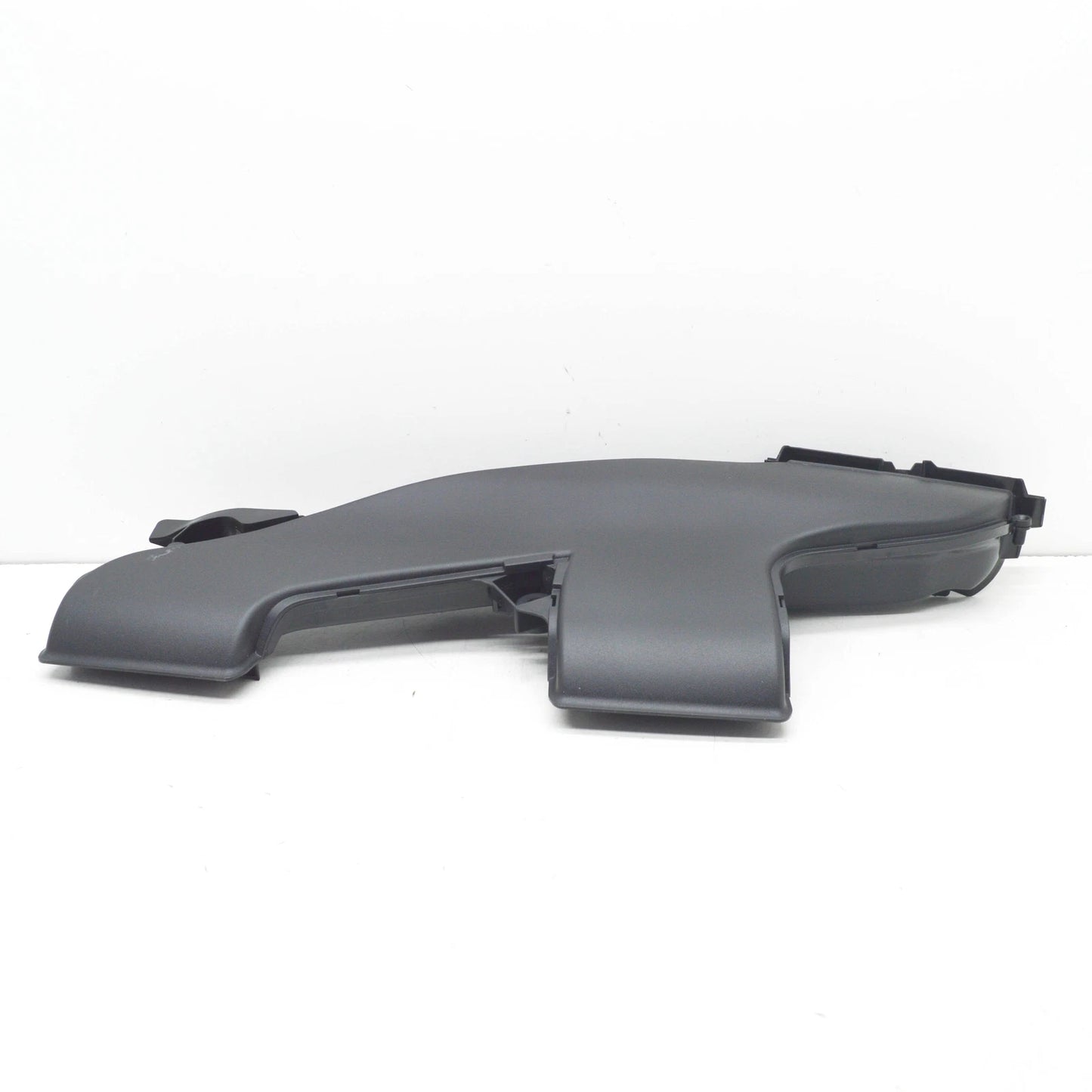 NEW BMW X1 F48 INTAKE SILENCER AIR DUCT 13718576980 ORIGINAL