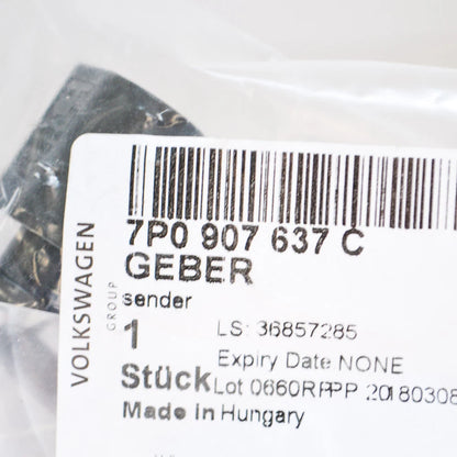 NEW VOLKSWAGEN TOUAREG 7P REAR BRAKE PAD WEAR SENSOR 7P0907637C ORIGINAL