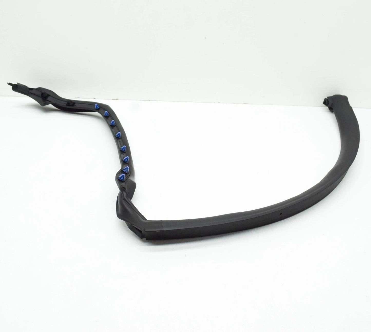 NEW AUDI Q8 4MN REAR LEFT OUTER DOOR SEAL 4M8839119B ORIGINAL