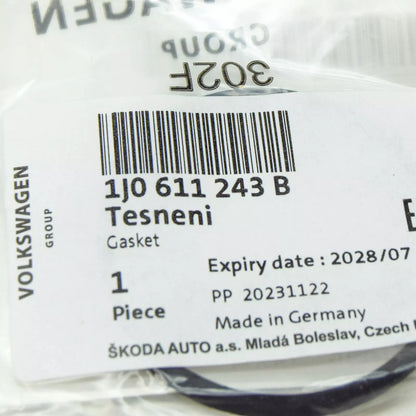 NEW SKODA SUPERB MK3 BRAKE MASTER CYLINDER GASKET 1J0611243B ORIGINAL