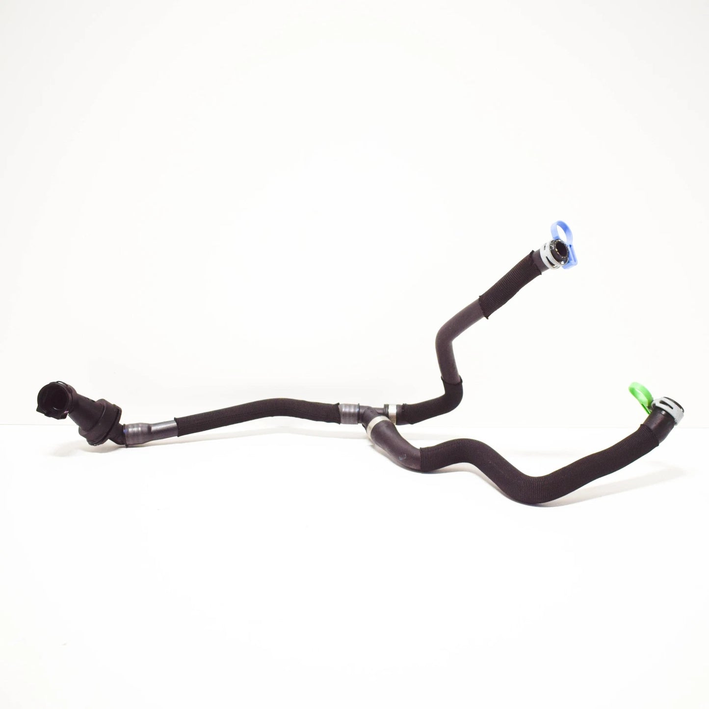 NEW BMW X1 F48 COOLANT PUMP HOSE 17128580486 8580486 ORIGINAL