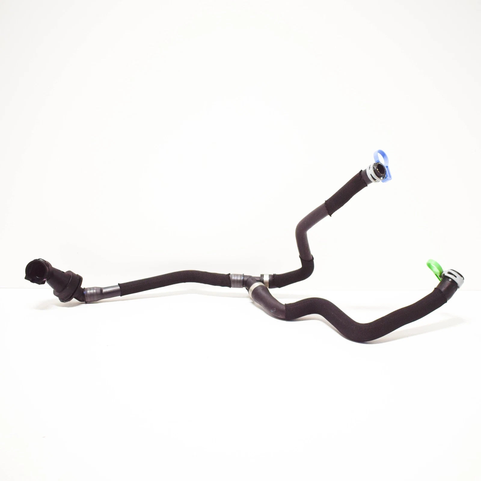NEW BMW X1 F48 COOLANT PUMP HOSE 17128580486 8580486 ORIGINAL