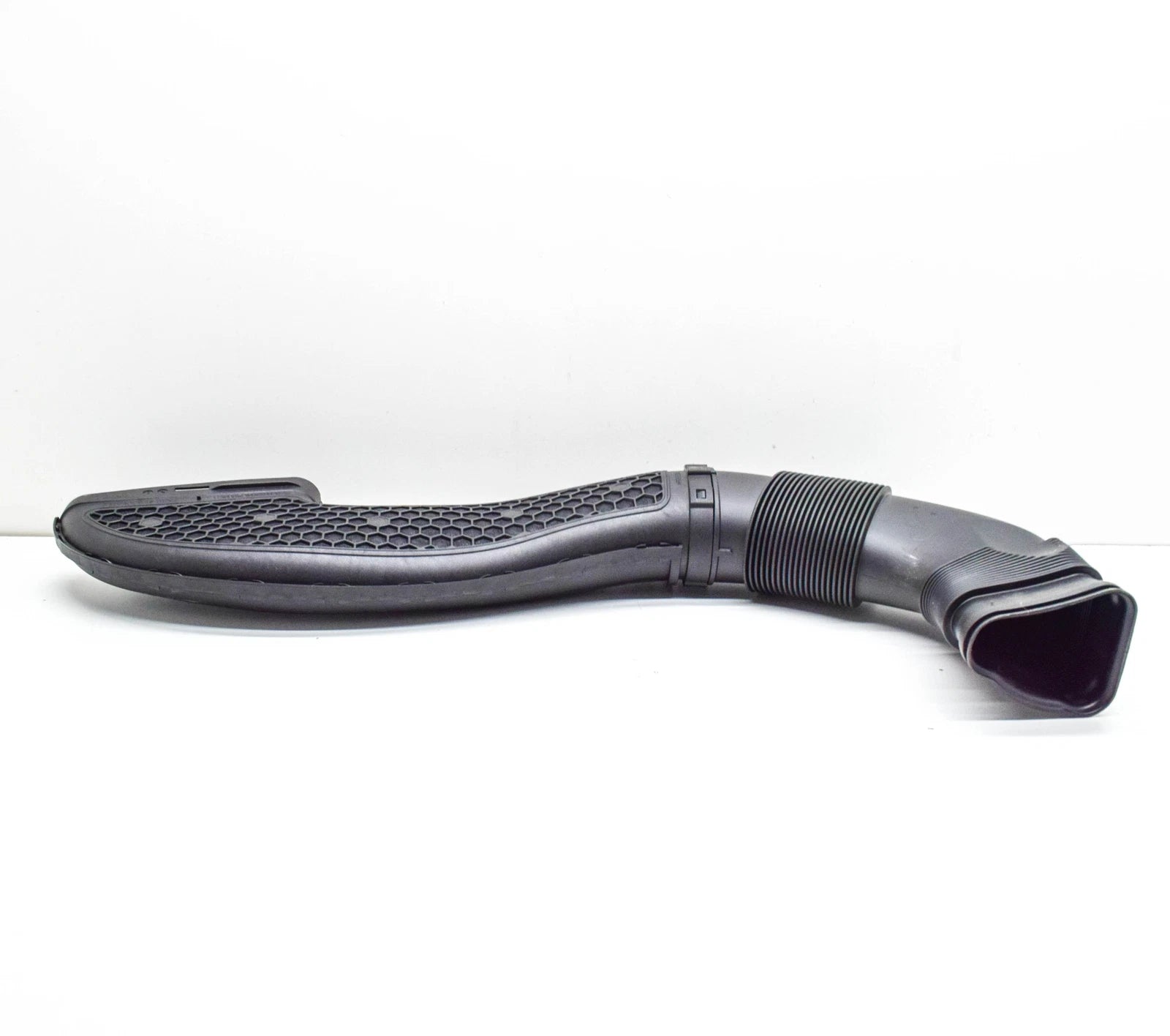 NEW MERCEDES-BENZ GLC X253 UPPER AIR INTAKE TUBE A2640907200 ORIGINAL