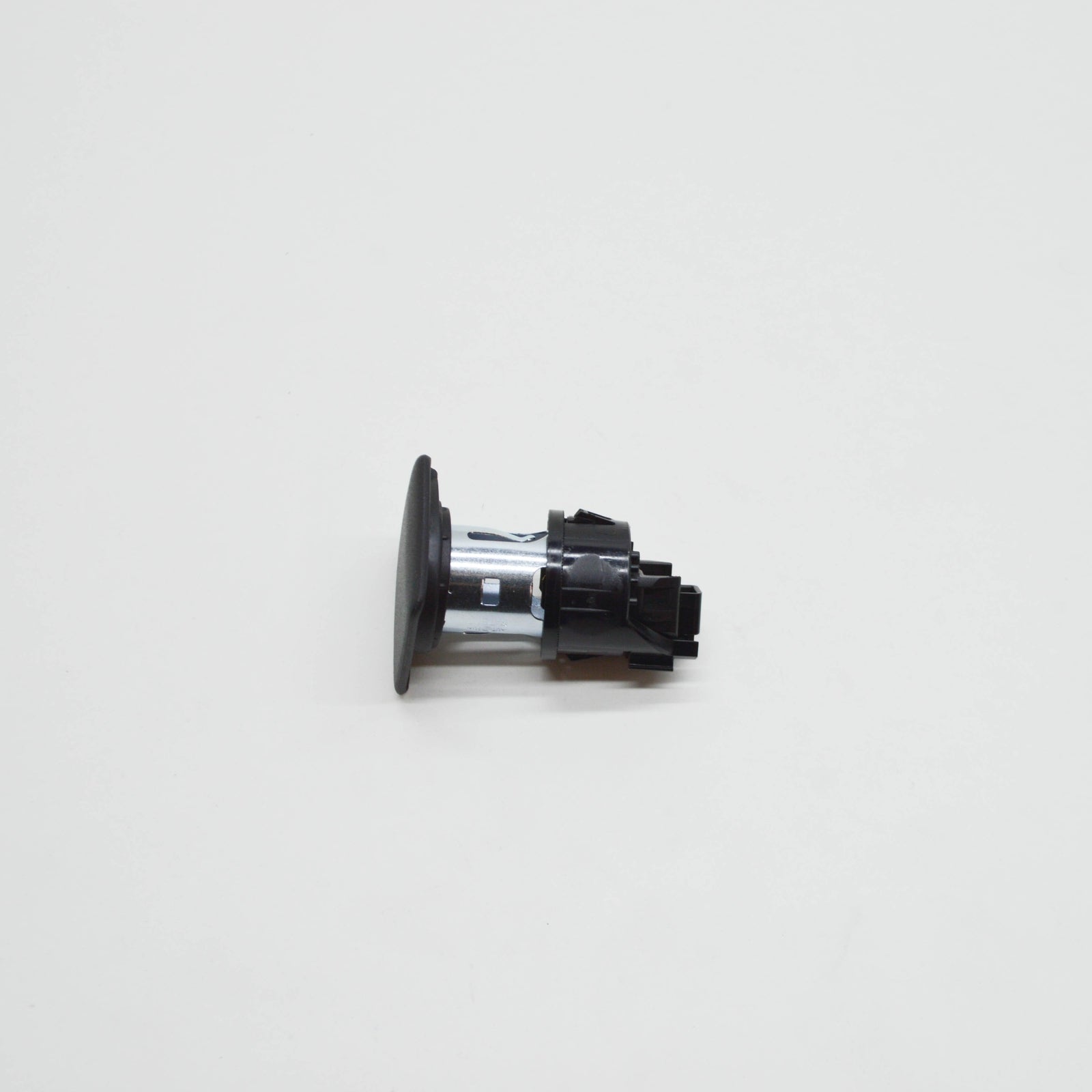 NEW MERCEDES-BENZ A W177 CONSOLE POWER SOCKET A0008206503 ORIGINAL