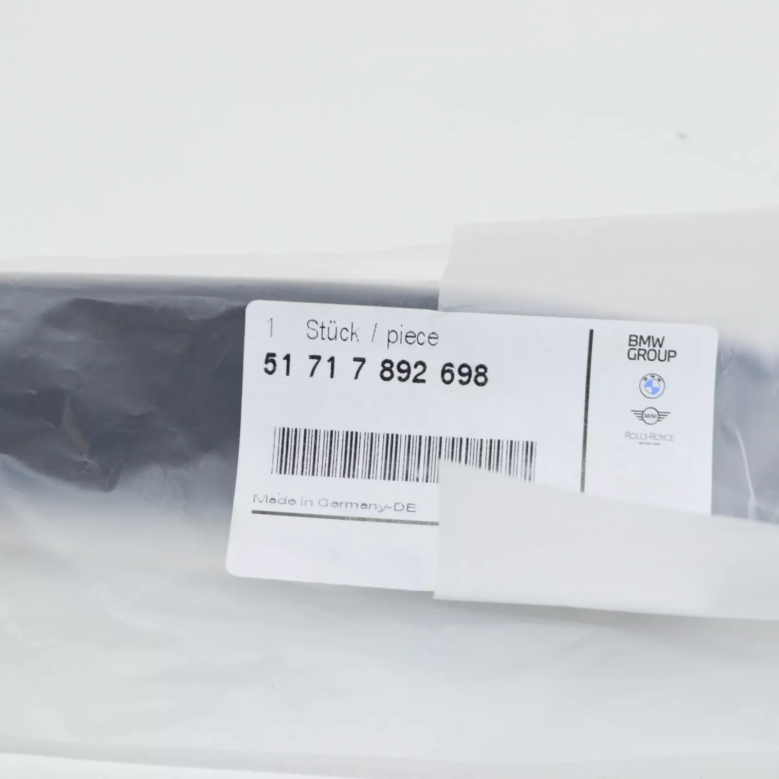 NEW BMW 3 E90 FRONT BUMPER RIGHT PRESSURE LIP SEAL 51717892698 7892698 ORIGINAL