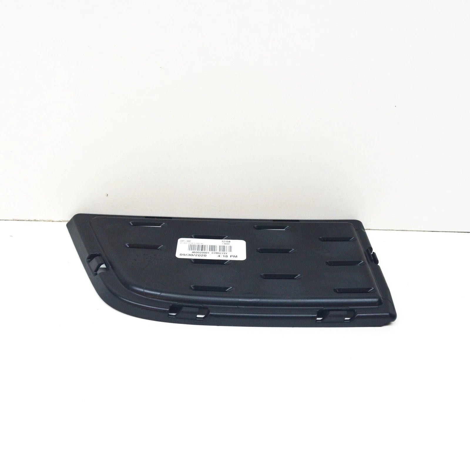 NEW BMW X3 G01 M FRONT RIGHT GRILLE COVER PLATE 51118064594 ORIGINAL