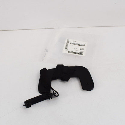 new mercedes-benz glk-class x204 rear trunk carpet handle a2046800134 original