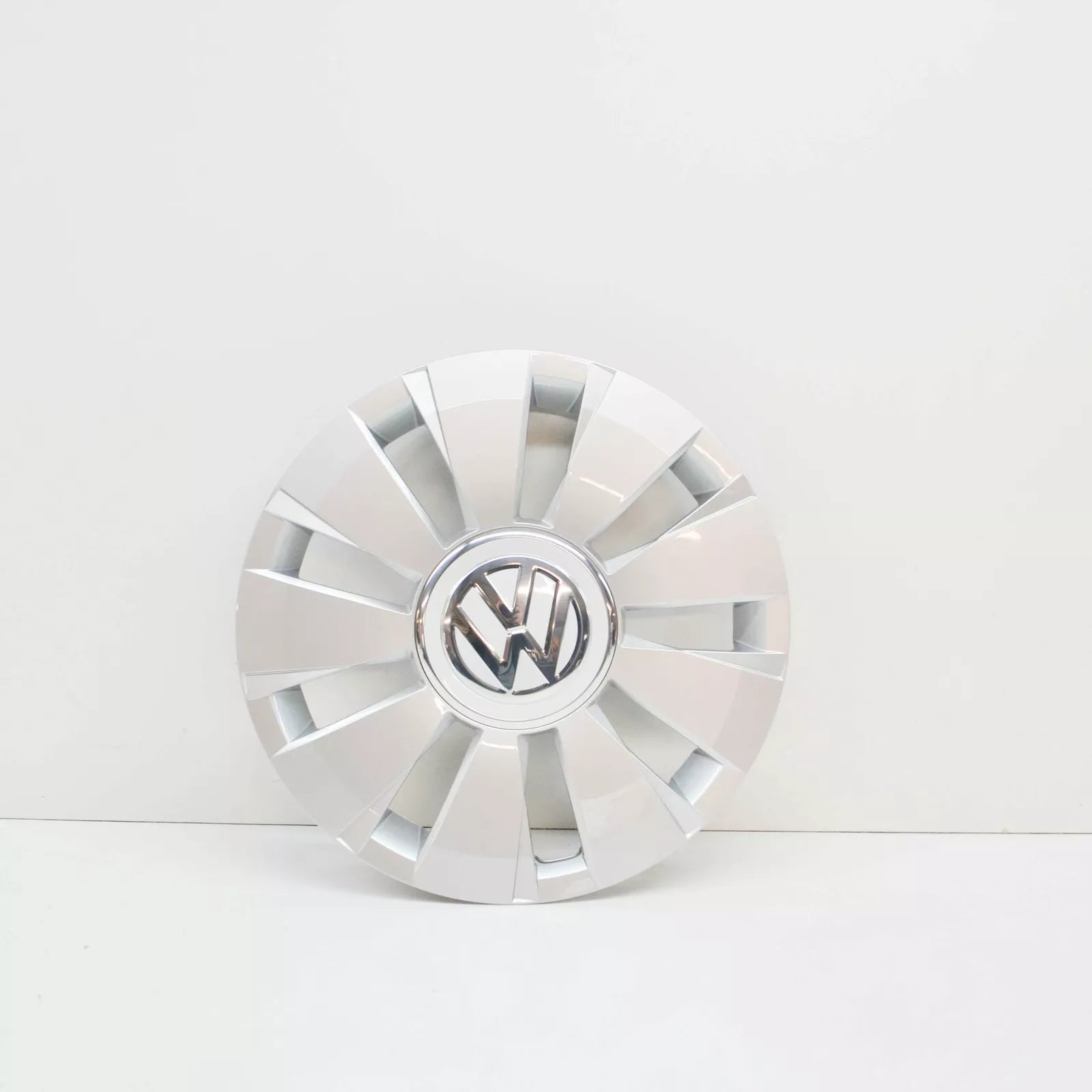 NEW VOLKSWAGEN UP WHEEL TRIM RING 14" 1S0601147G1ZX ORIGINAL